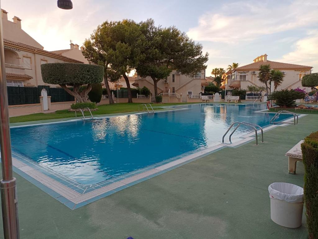 Itaca street bungalow, Torrevieja, Spain - Booking.com