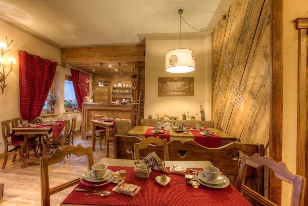 Restaurace v ubytování B&B Residence Checrouit