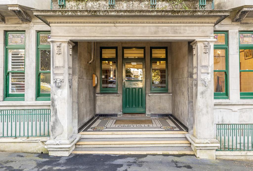 NZ's first ever built! 1915 - Housity