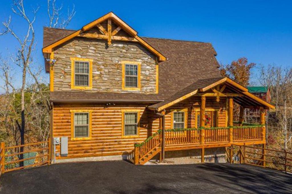 Paradise Splash Lodge, Pigeon TN