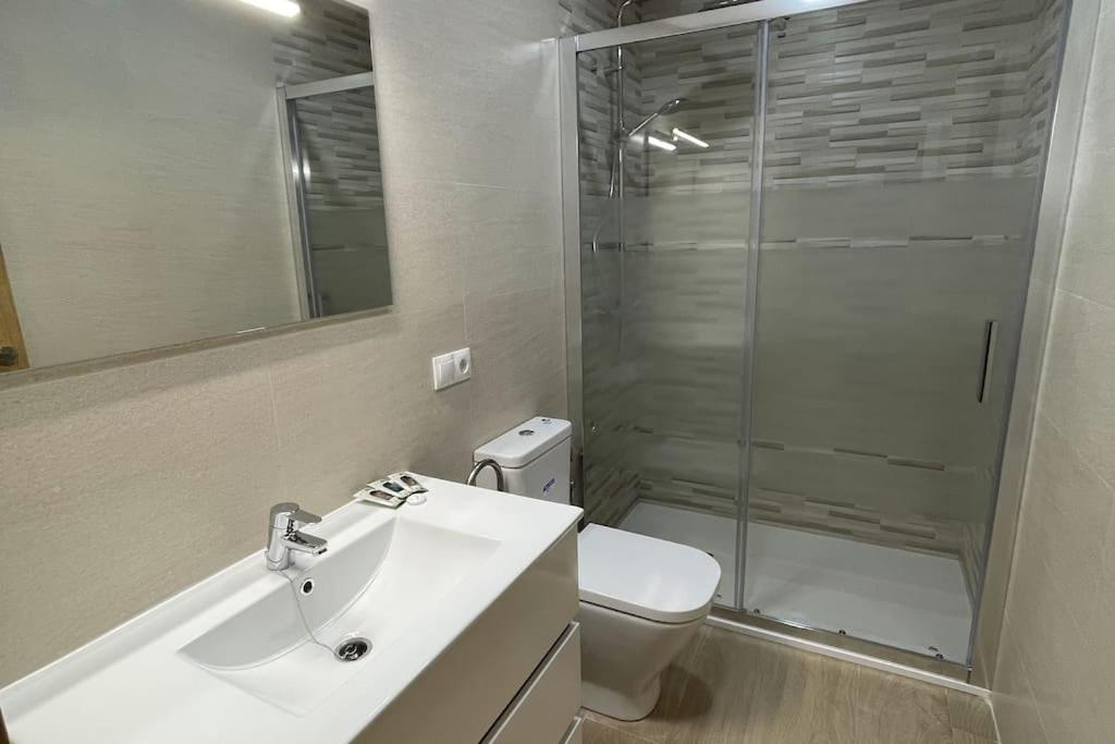Booking.com: Apartamento Malvarrosa 5px 2bth 5 min beach ...