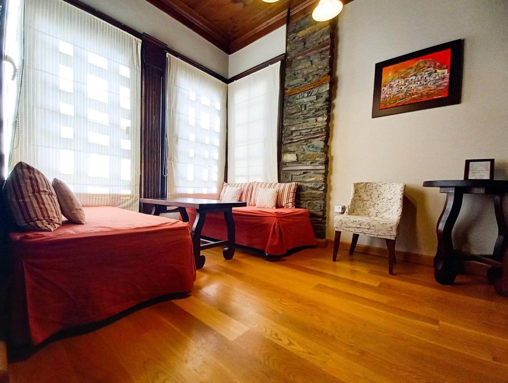 Posezení v ubytování Marelia Hotel
