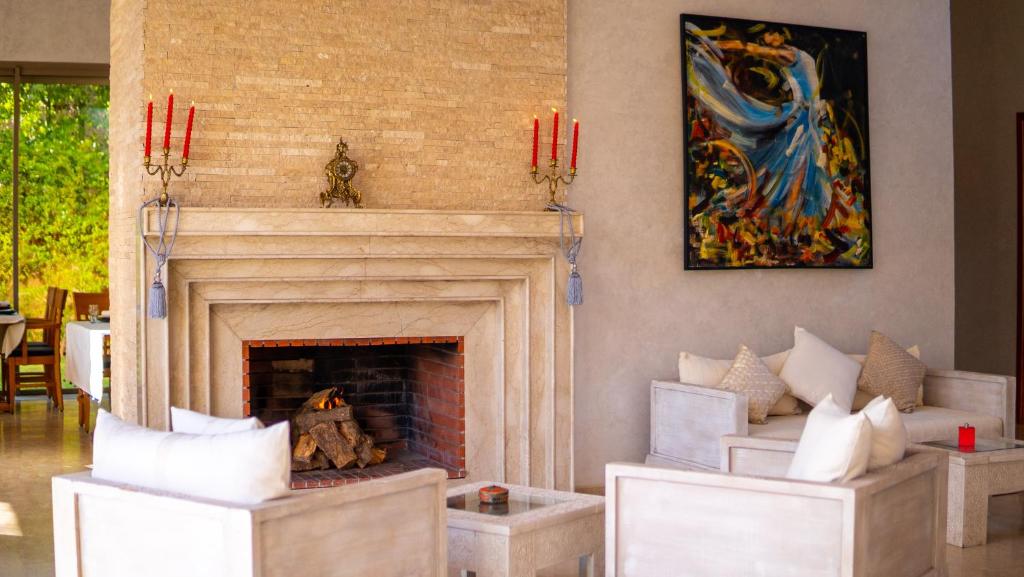 Posezení v ubytování Riad villa saphir & SPA