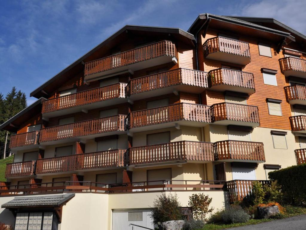 Budova, v ktorej sa apartmán nachádza