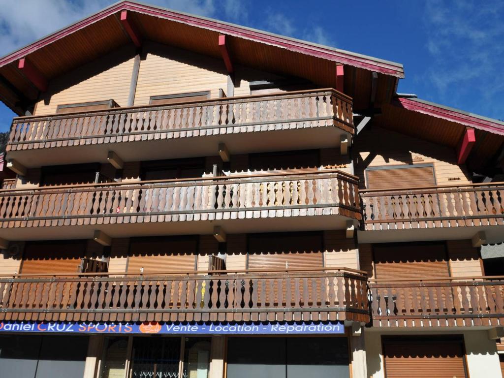 Balkón alebo terasa v ubytovaní Appartement cosy à 200m des pistes du Linga, balcon sud, parking inclus ! - FR-1-693-47