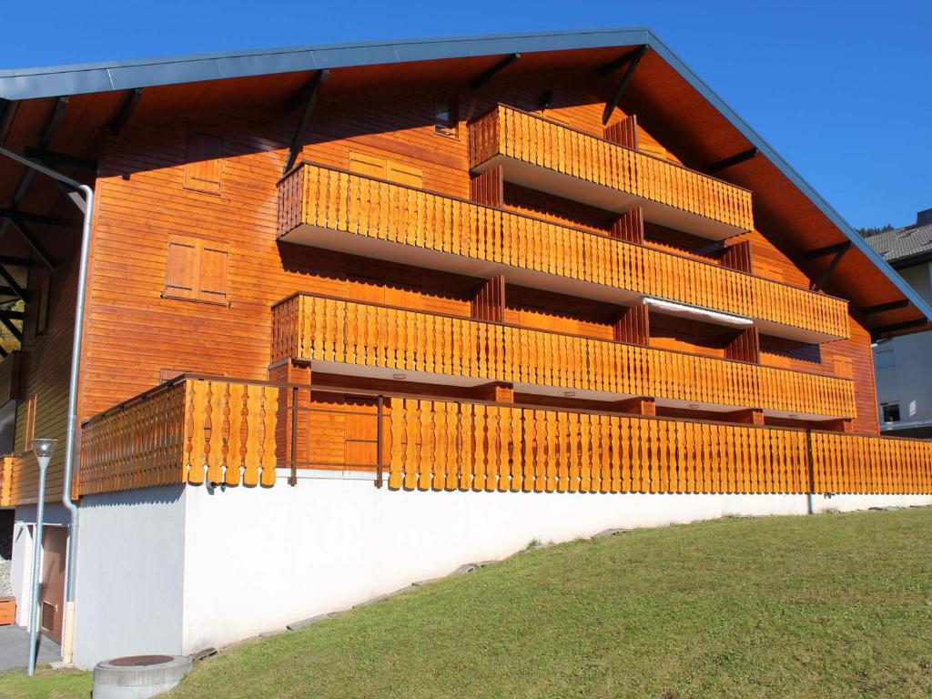 Budova, v ktorej sa apartmán nachádza