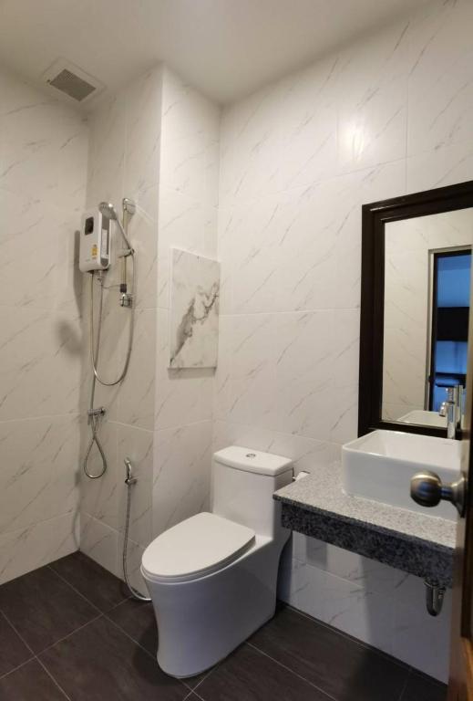 Koupelna v ubytování โรงแรมชลาลัย กระบี่ Chalalai Hotel Krabi