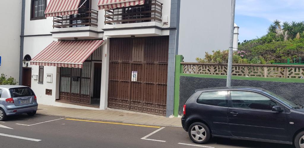 Valle, montañas y mar cristalino, La Laguna – Precios ...