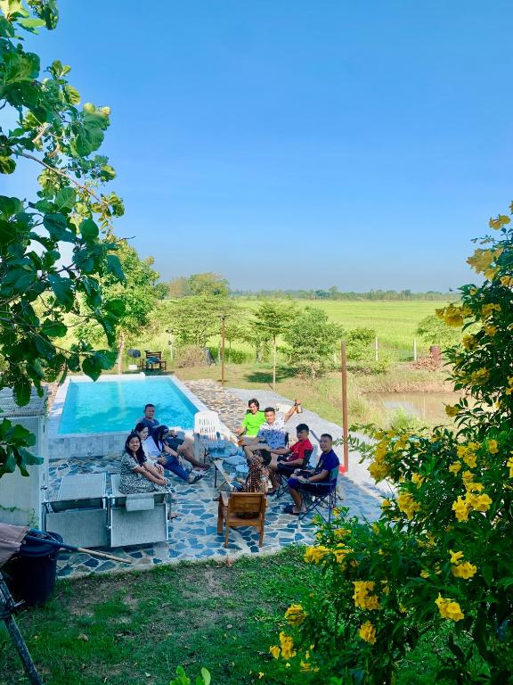 Zahrada ubytování Rang Robin Farmstay for 4 with pool