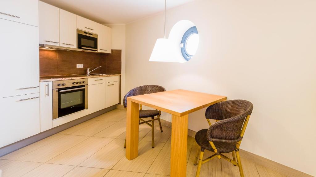 Kuchyň nebo kuchyňský kout v ubytování Michels Villa Nordsee