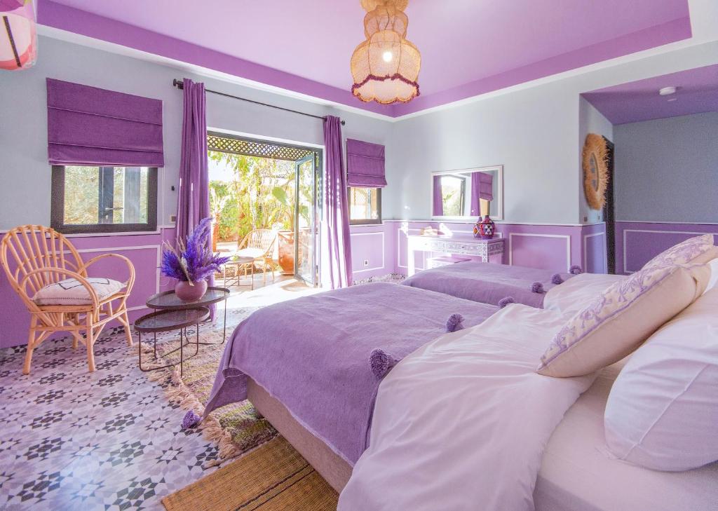 Postel nebo postele na pokoji v ubytování Maison Daouia