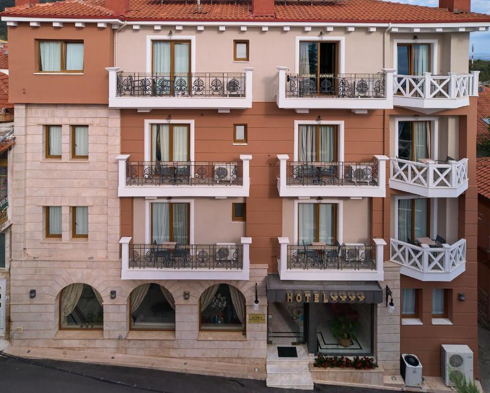 Budova, kde se hotel nachází