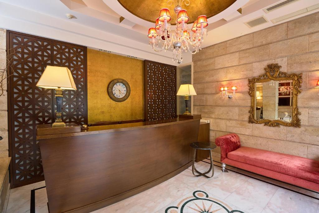 Posezení v ubytování Olympus Mediterranean Boutique Hotel