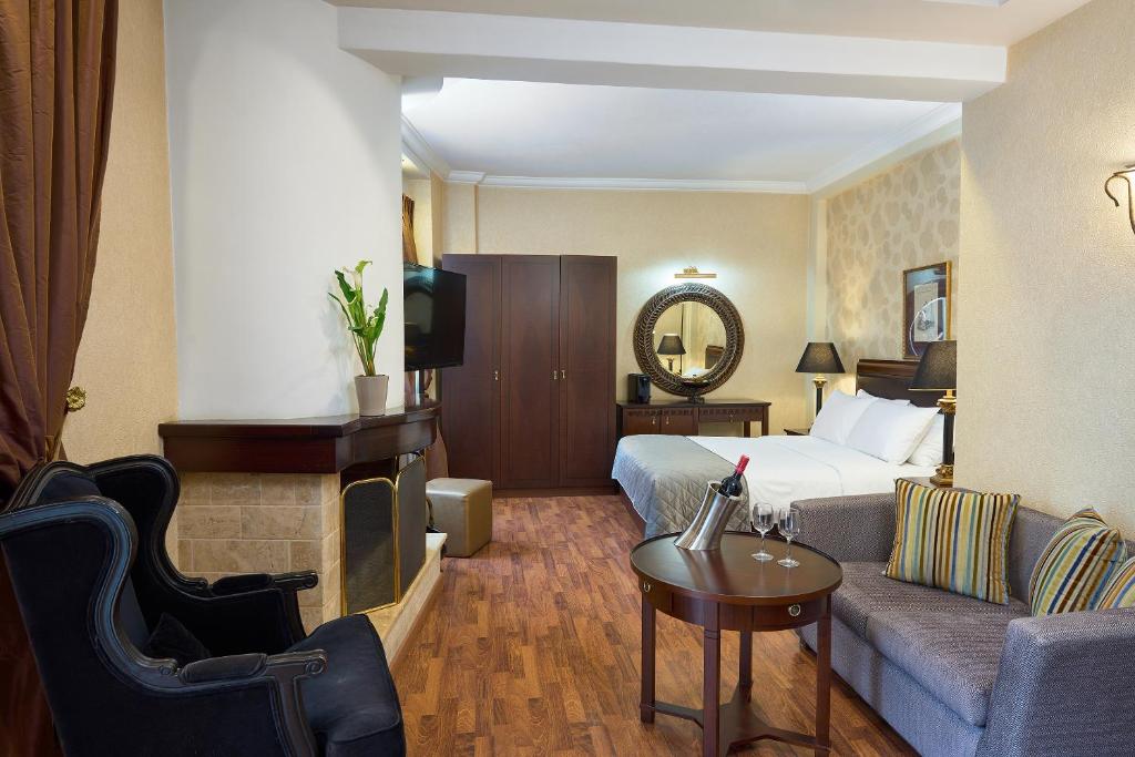 Posezení v ubytování Olympus Mediterranean Boutique Hotel