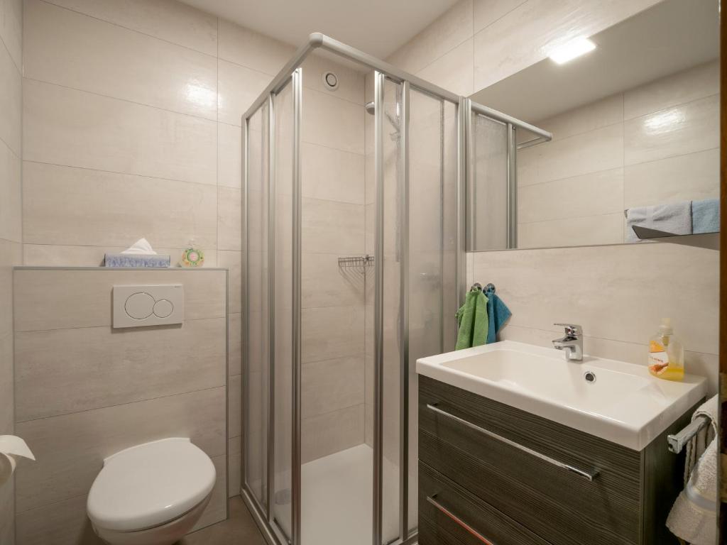 Koupelna v ubytování Landhaus Elfi