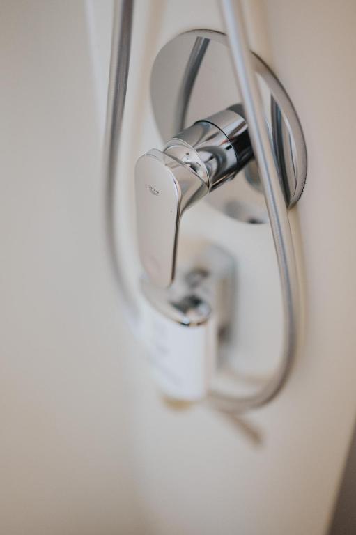 easyHotel Berlin Hackescher Markt - Resim 14