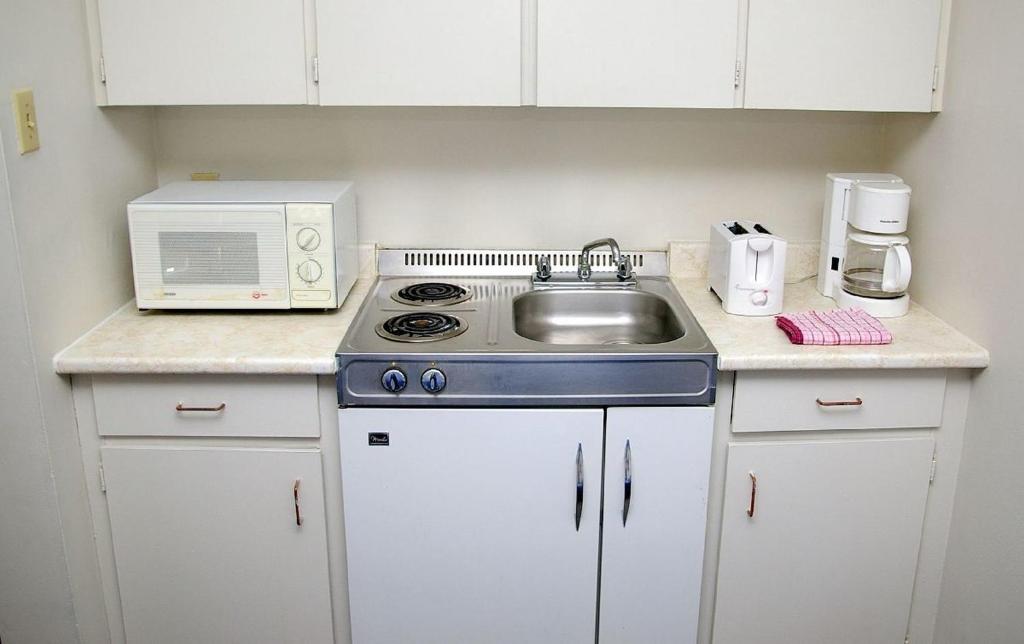 The Alexandra Hotel - Resim 20