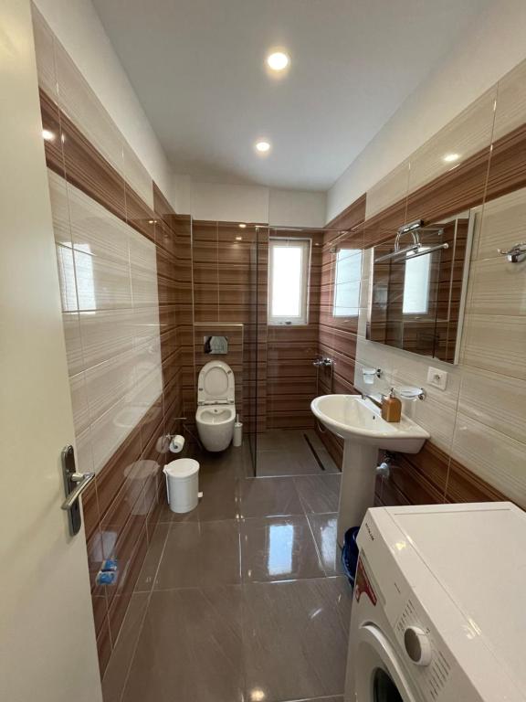 Seaside Apartmens Sarande - Image 8