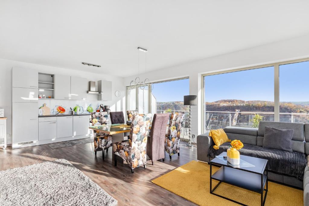 Kaiser - Ferienwohnungen Dreiburgenblick - Apartamento De Lujo