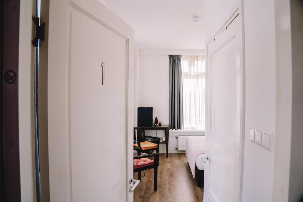 Boutique Lodge Zandvoort - Resim 19