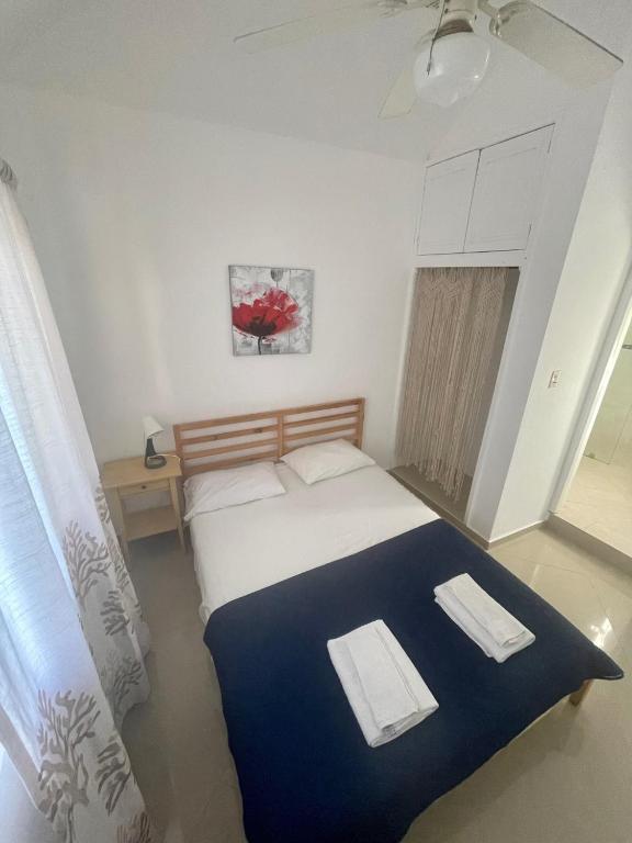 B&B Villa Luna - Queen Room With Pool View