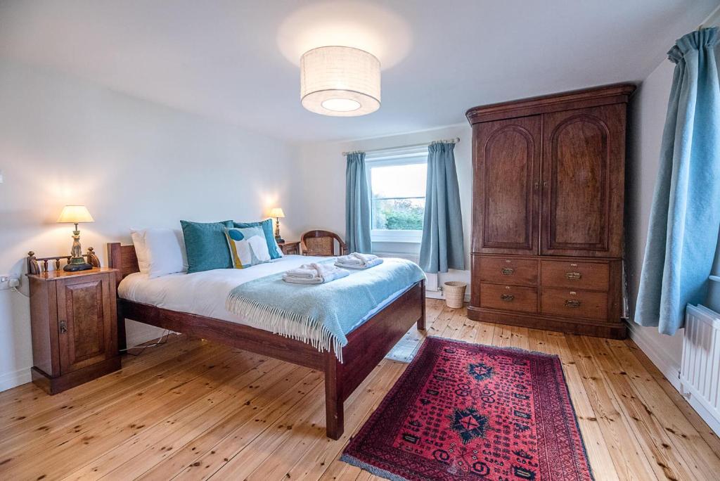 Solebay House, Tunstall 2