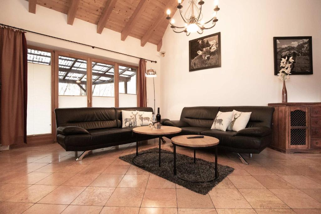 Posezení v ubytování Hotel-Gasthof Der Wiesengrund