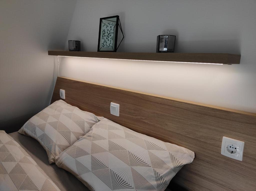 Una cama o camas en una habitación de Modessa