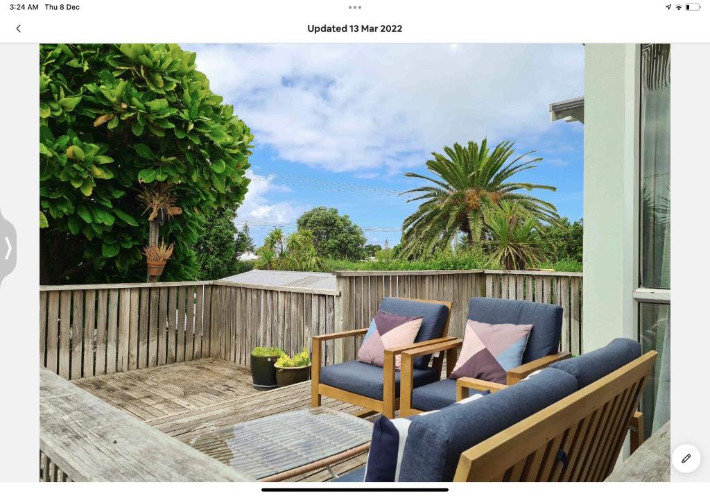Gallery image of Cabbage Tree - Summer or Winter Beachfront Haven in Papamoa