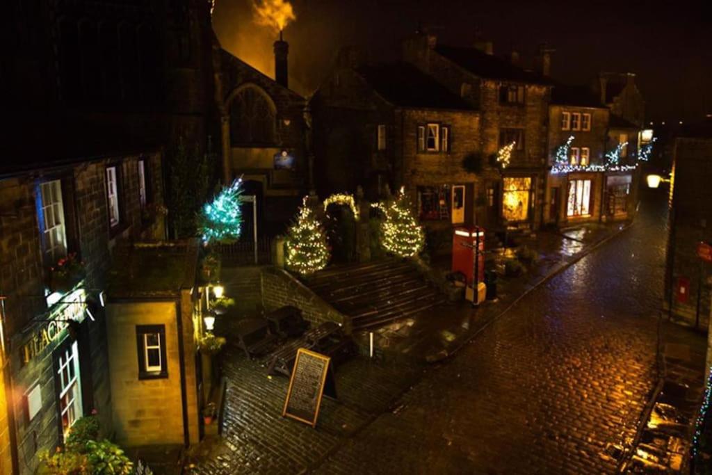 Haworth Prime Location 3 Bedroom Apartment, Haworth Updated 2024 Prices