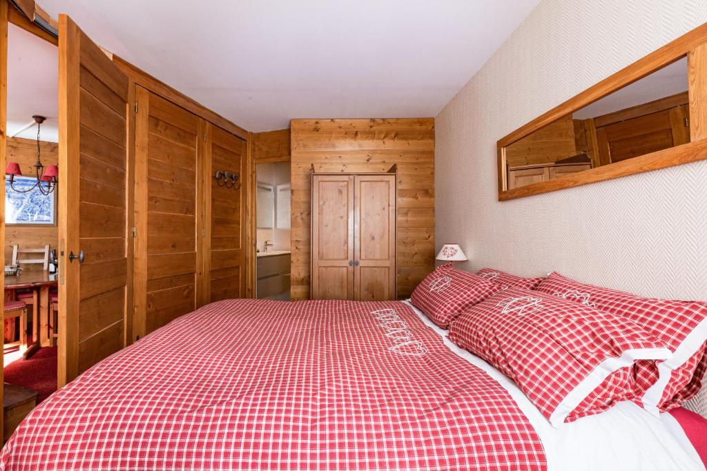 Postel nebo postele na pokoji v ubytování Chalet Choucas by Avoriaz Chalets