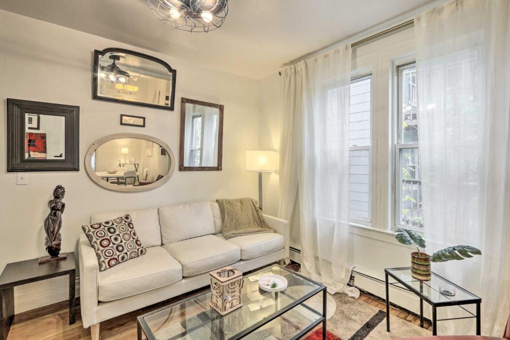 Hartford Vacation Rental Close to Downtown!, Hartford (updated prices