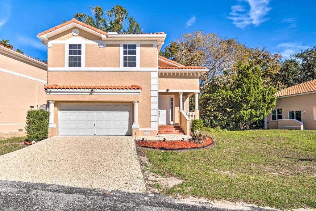 PetFriendly Homosassa Condo Walk to River!, Homosassa Updated 2024