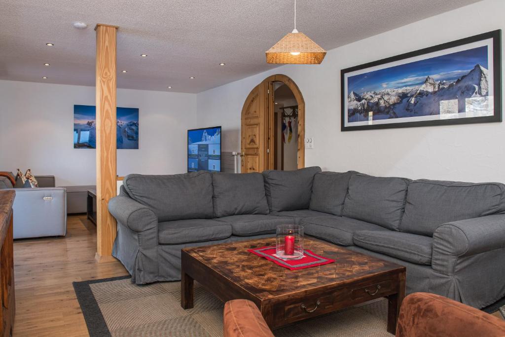 Zona d'estar a BaseCamp Apartments