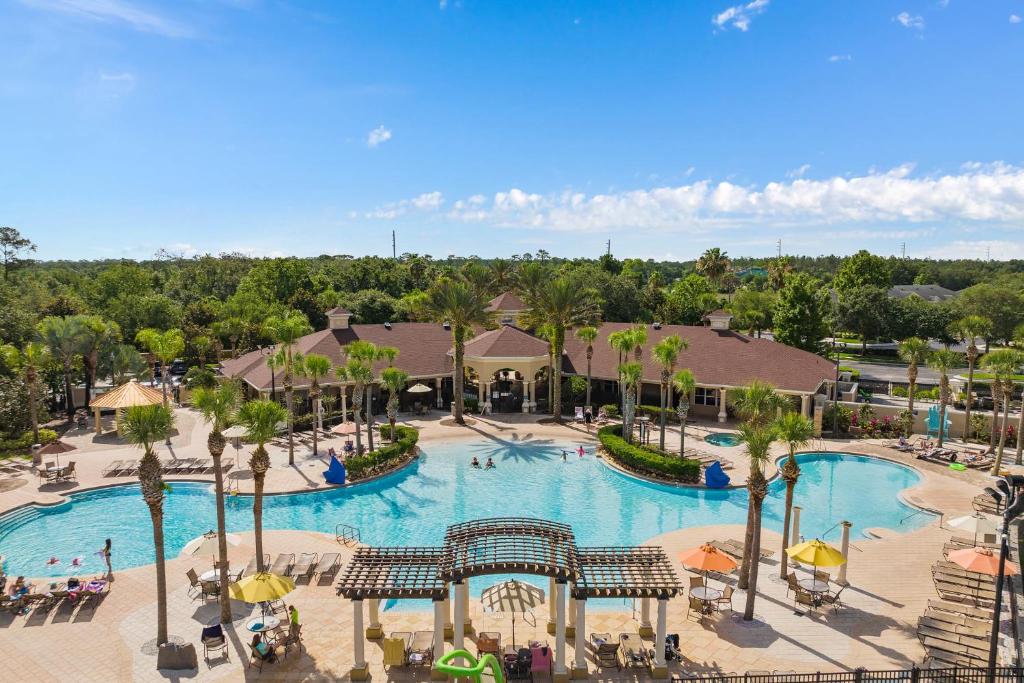 an overhead view of a pool at a resort at Mickey's Splash Pad, 2 Miles To Disney in Orlando