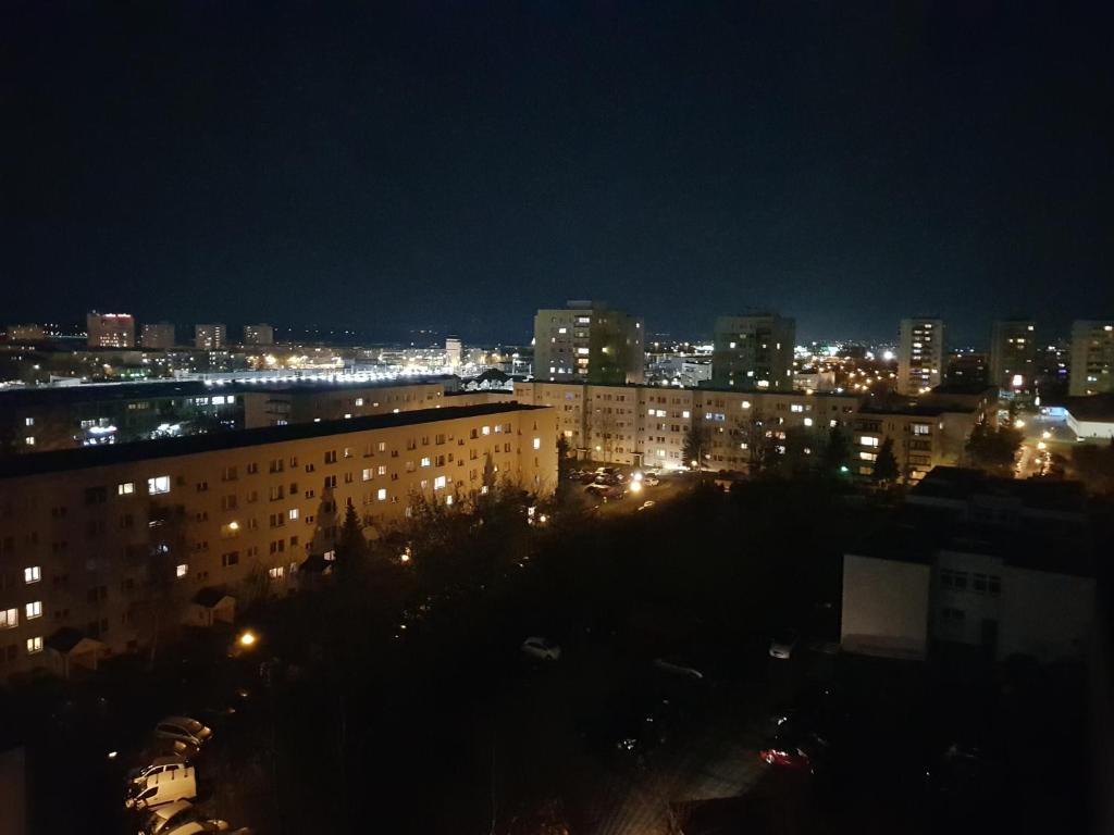 Výhľad na mesto Konin alebo výhľad na mesto priamo z apartmánu