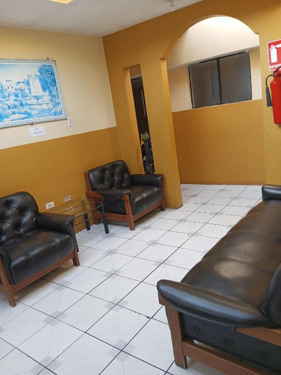 Posezení v ubytování Hostal Puertas Del Sol