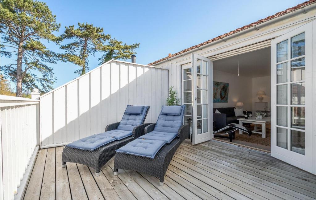 Balkón nebo terasa v ubytování Lake Front Apartment In Nykøbing Sj