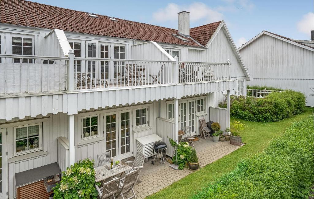 Zahrada ubytování Lake Front Apartment In Nykøbing Sj