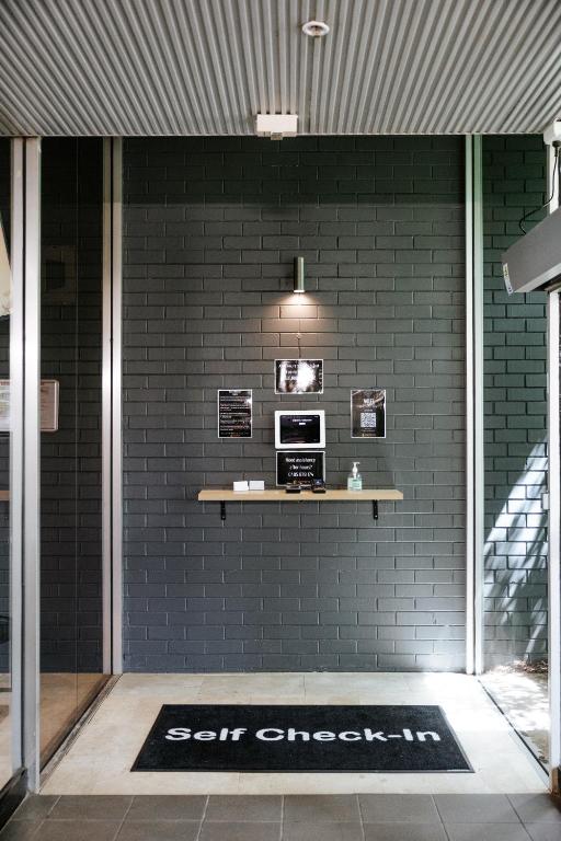 Canberra Accommodation Centre - Resim 7