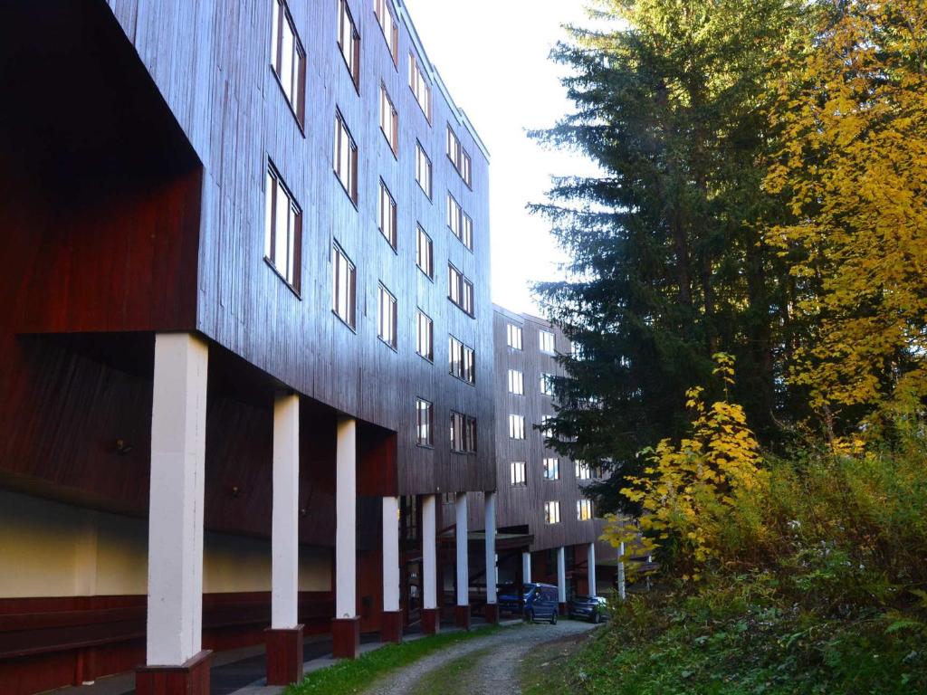 Budova, v ktorej sa apartmán nachádza