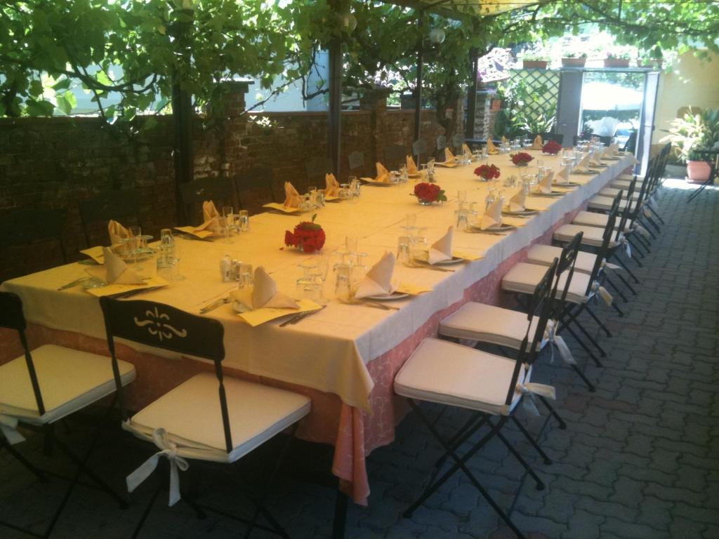 Restaurace v ubytování Hotel e trattoria San Giorgio