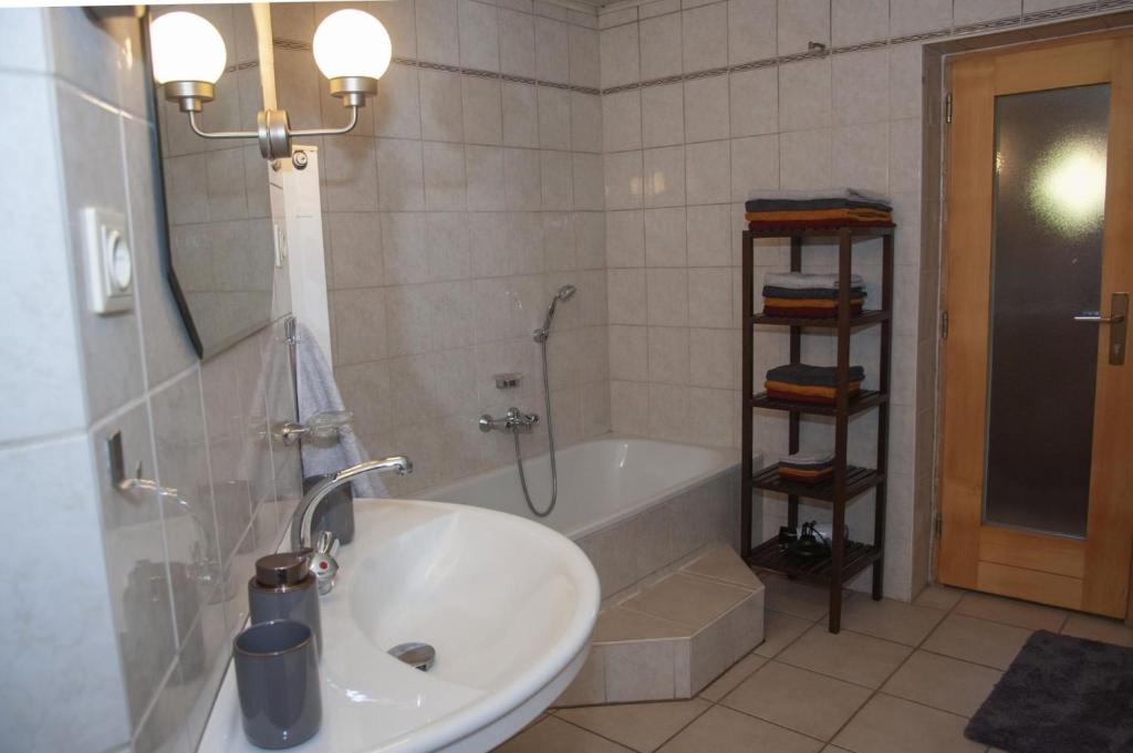Koupelna v ubytování Ruhe-haus