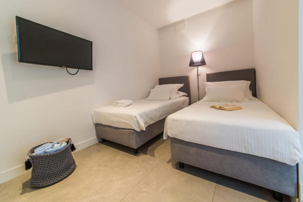 Fotografia z galérie ubytovania Ferienwohnung in Brela mit Meerblick, Terrasse, Klimaanlage, W-LAN 201-10 v destinácii Brela