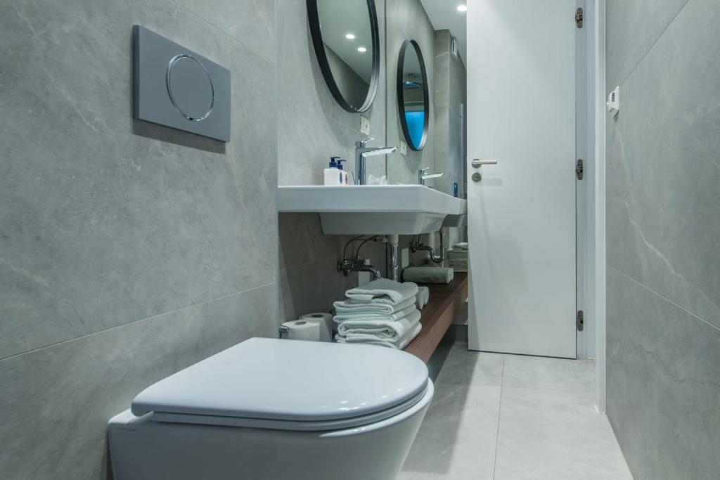 Fotografia z galérie ubytovania Ferienwohnung in Brela mit Meerblick, Terrasse, Klimaanlage, W-LAN 201-10 v destinácii Brela