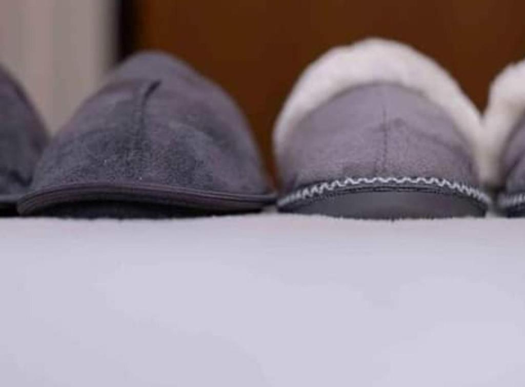 Uma cama ou camas num quarto em APARTMENT AMBER s podzemnom garažom