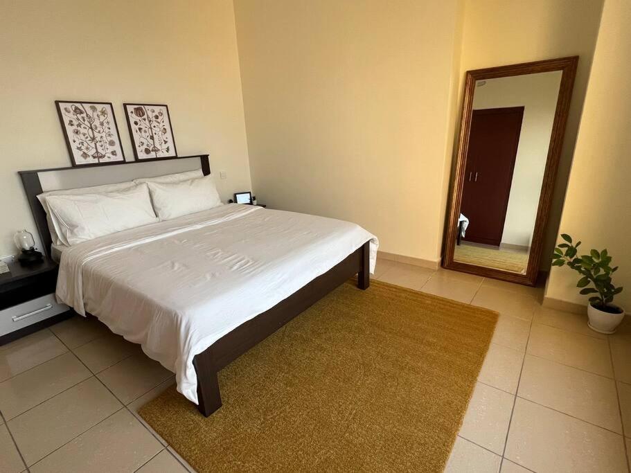 Fotografie z fotogalerie ubytování Island living in the heart of JBR, 3 bedrooms v Dubaji