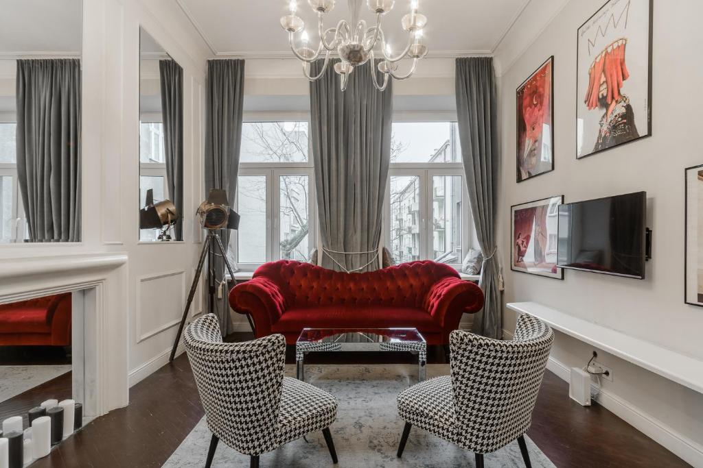 Hello Warsaw I Stunning Apartment above the Theater, Warsaw (updated