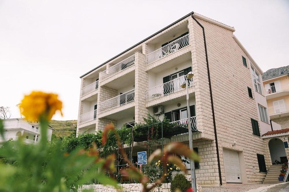 Fotografia z galérie ubytovania Studio Apartment in Duce with Sea View, Terrace, Air Conditioning, WiFi 4167-6 v destinácii Duće