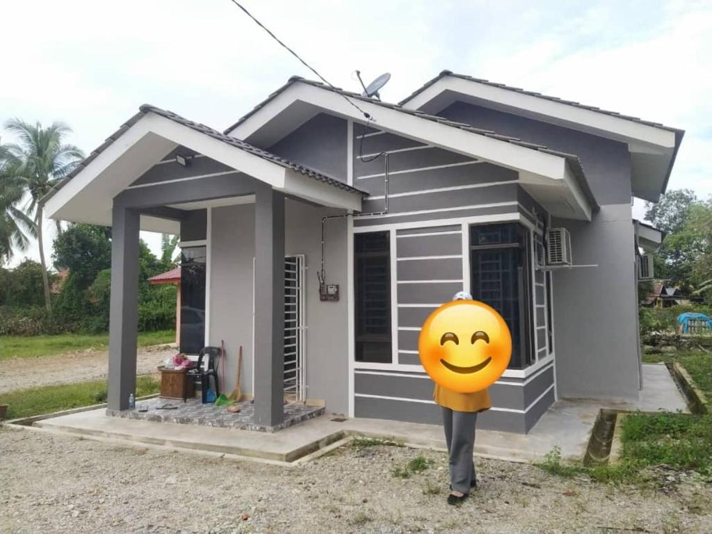 Whole house - 2 bedrooms for family with kids and Free Wifi - Casa De Una Habitación